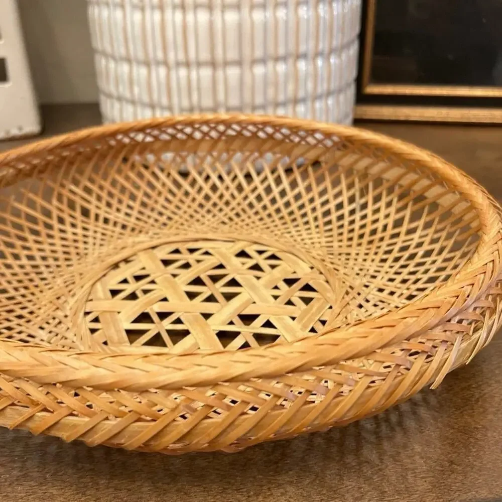 Vintage weaved basket boho 9-1/2”